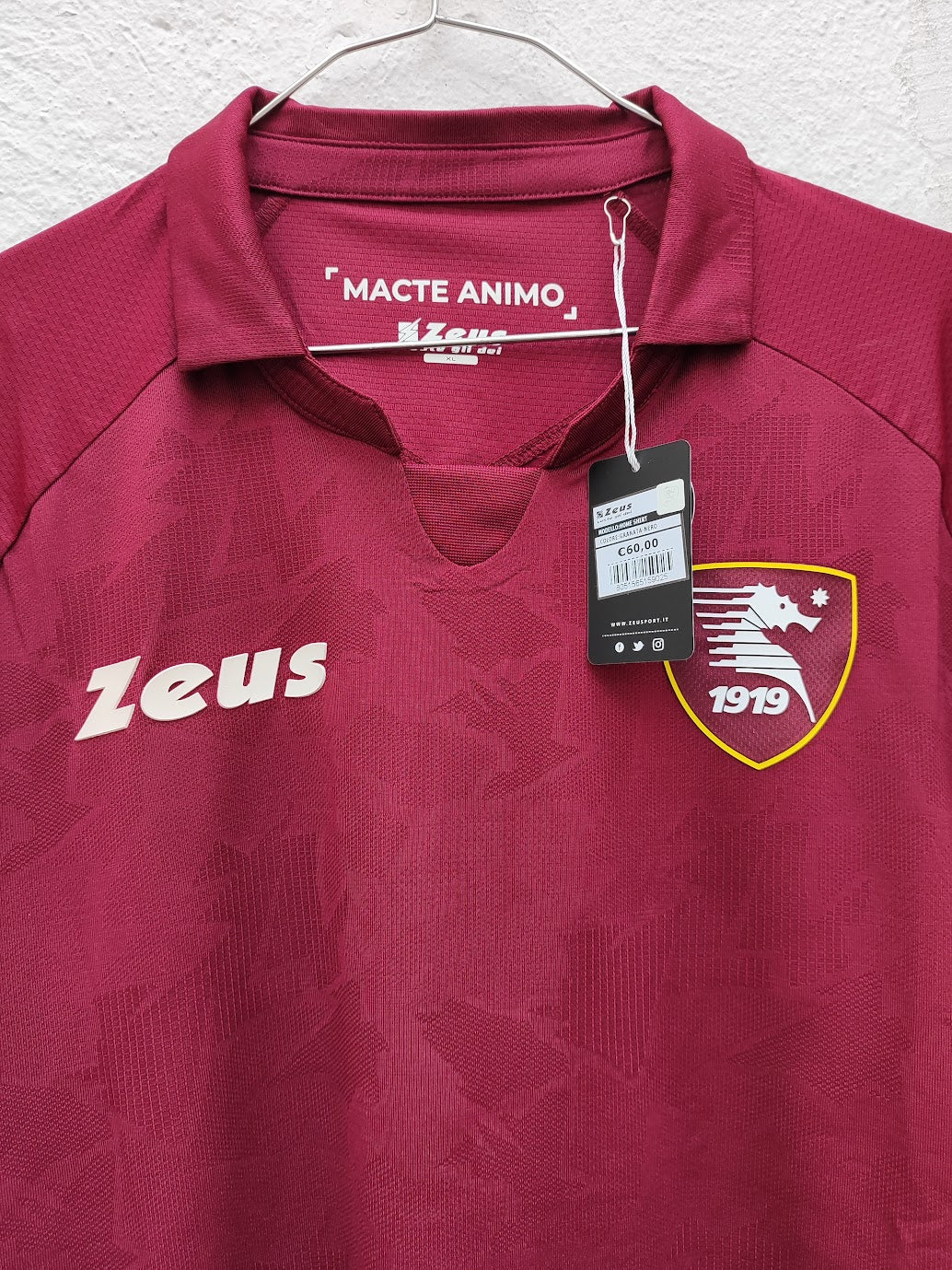 Camisa Salernitana Modelo torcedor 2021-2022