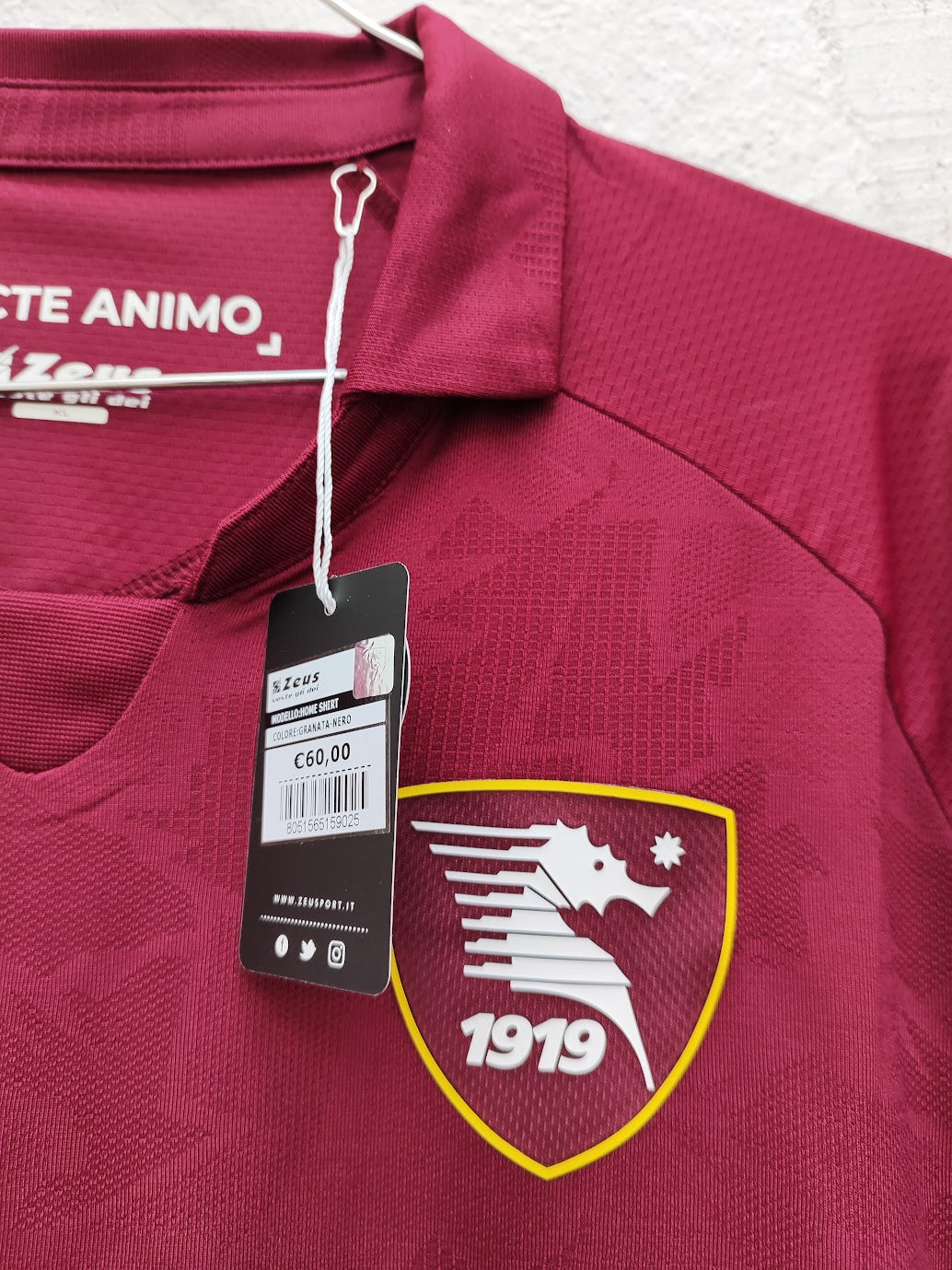 Camisa Salernitana Modelo torcedor 2021-2022