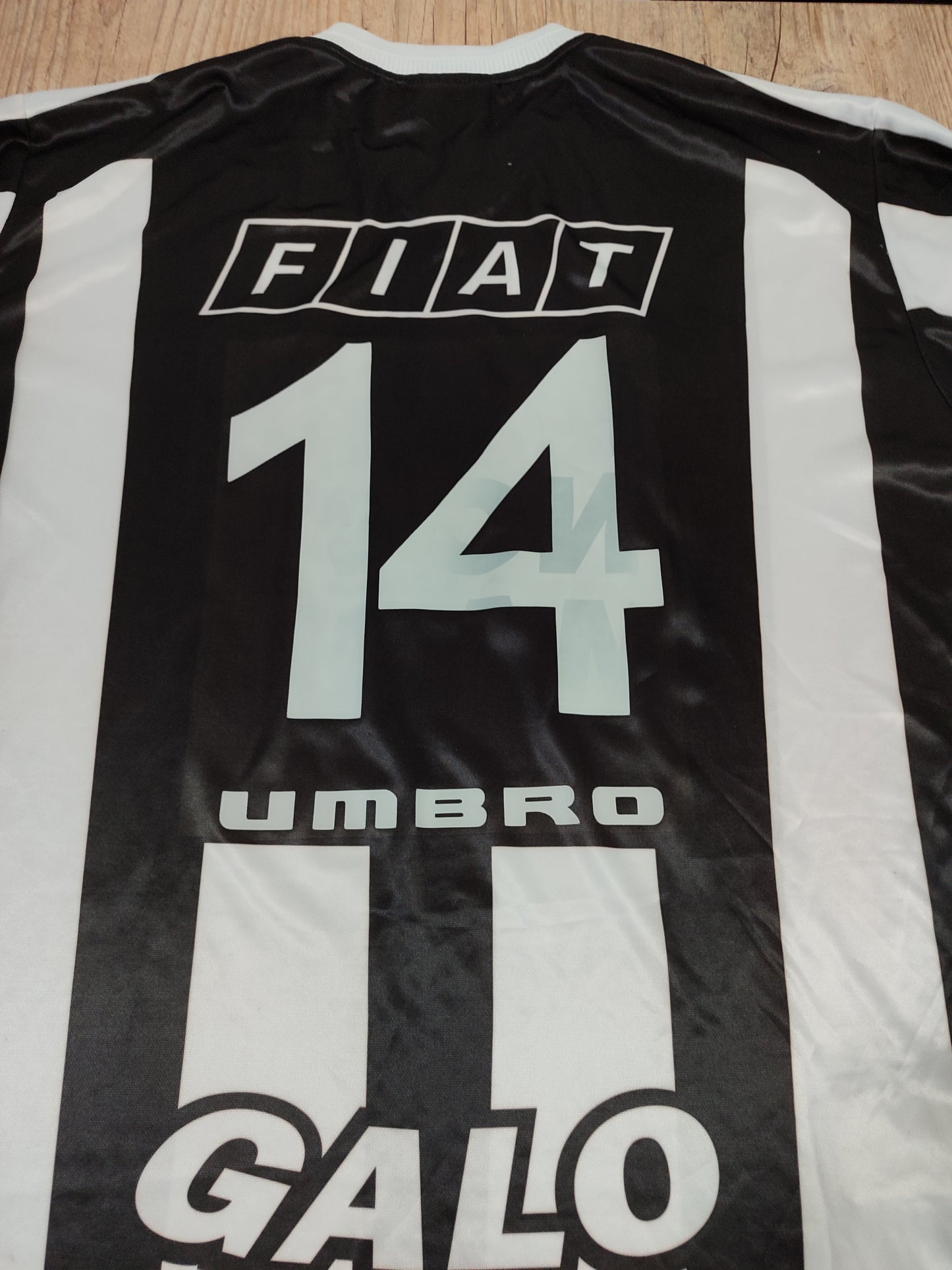 Atlético Mineiro Game Shirt - Rooster - Umbro 2002 - Beautiful
