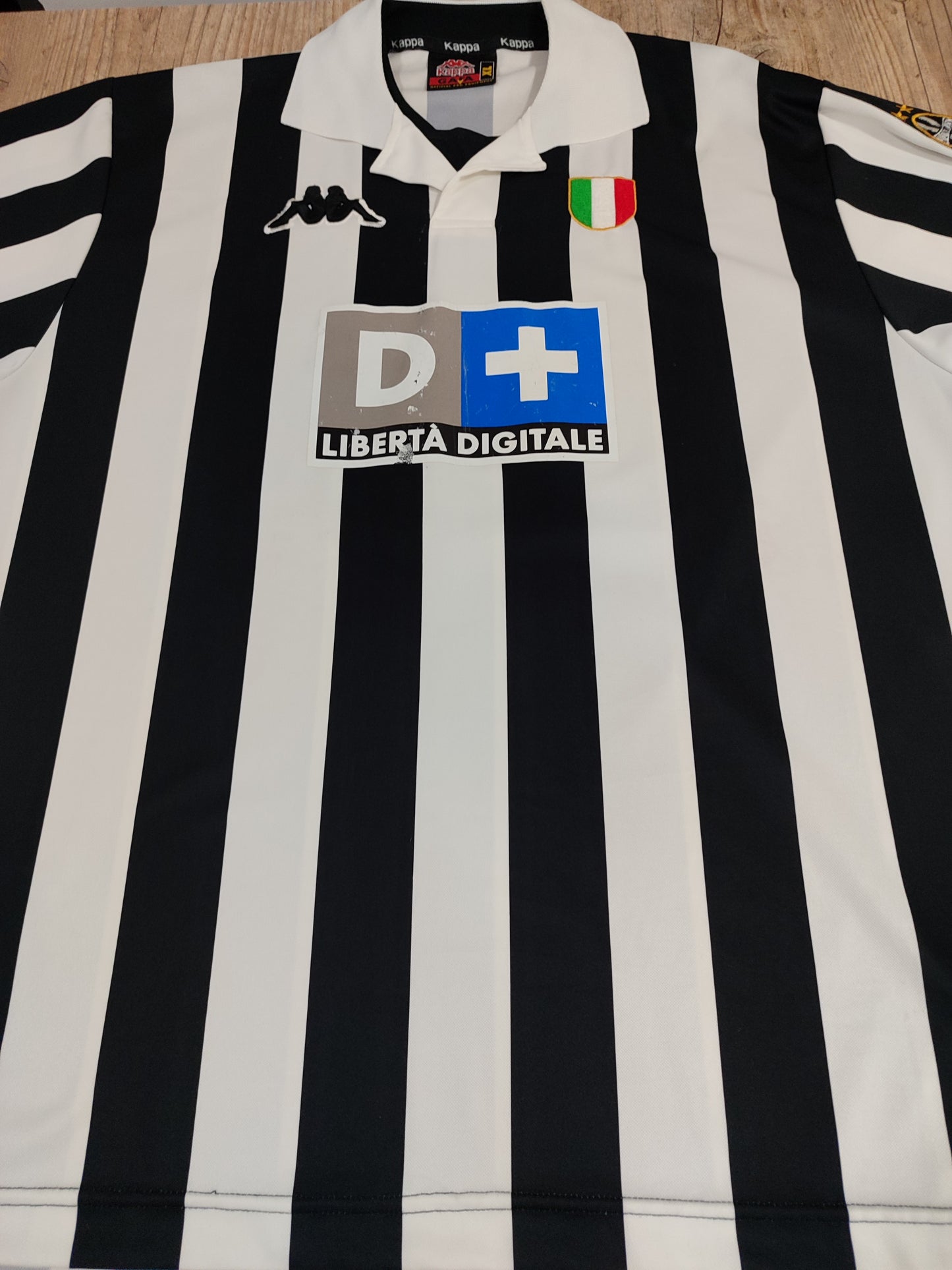 Spectacular Juventus Shirt - Italy - 1998/1999 - Match Worn