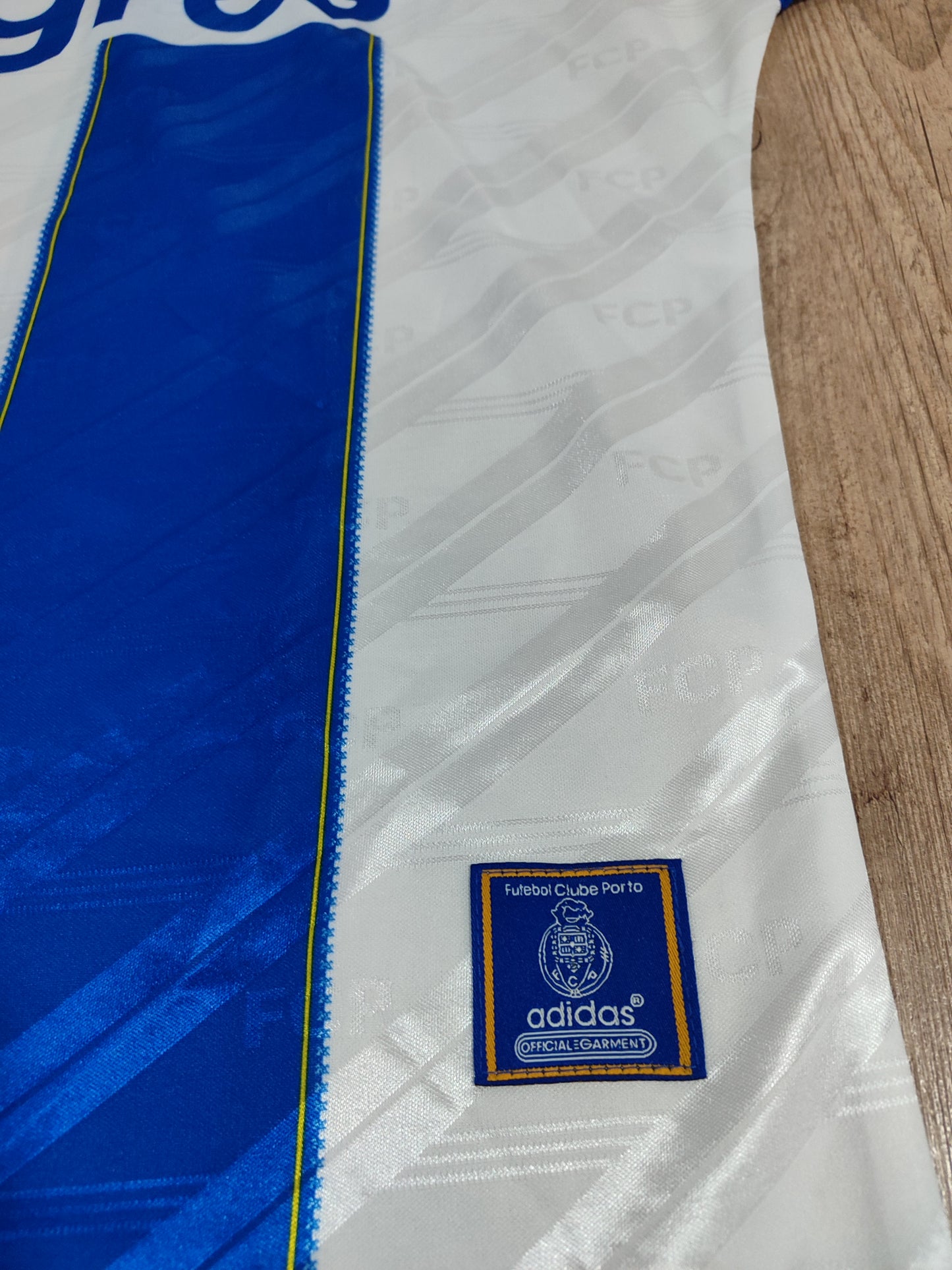 Beautiful Porto Shirt - Portugal - Relic of the 1990s