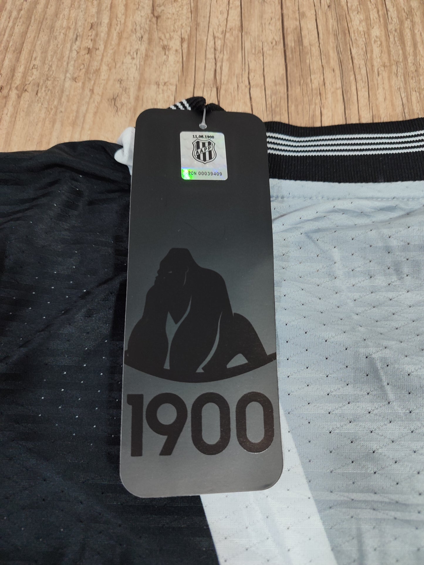 Rare Ponte Preta Shirt - Special Edition 120 Years