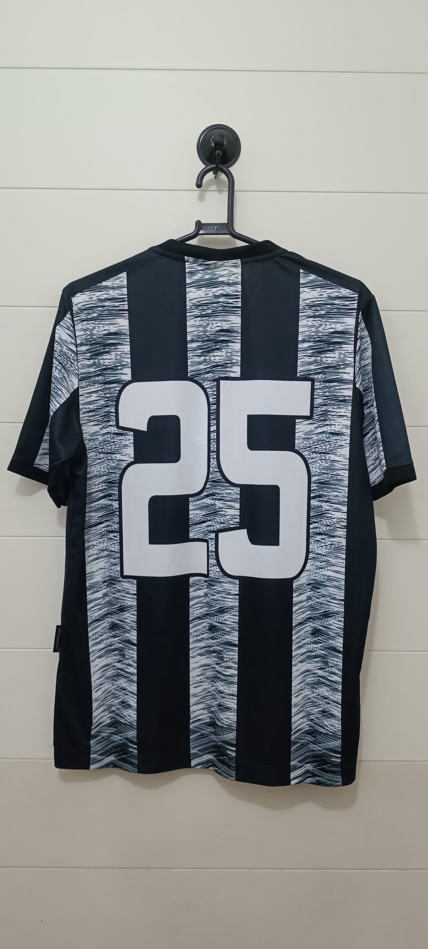 Pau Grande-RJ Shirt - Size M
