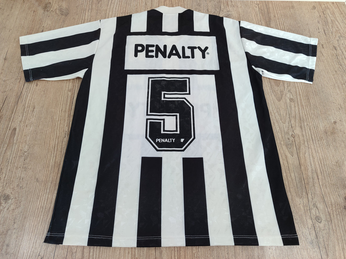 Very Rare Atlético Mineiro Shirt - Galo 1992 1993 - with Paintings