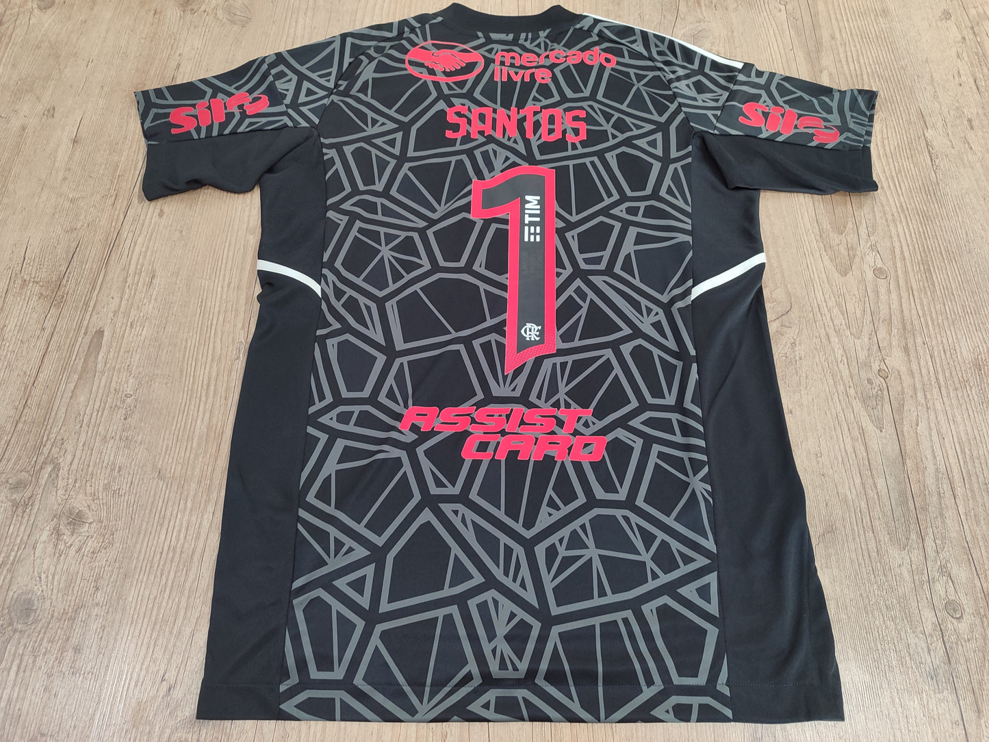 Beautiful Flamengo Shirt - Goalkeeper - #1 Santos - Game