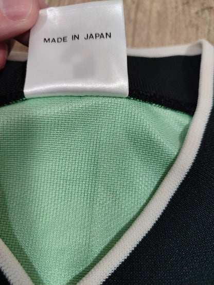 Spectacular Yomiuri Verdy Shirt - Japan - Bismarck