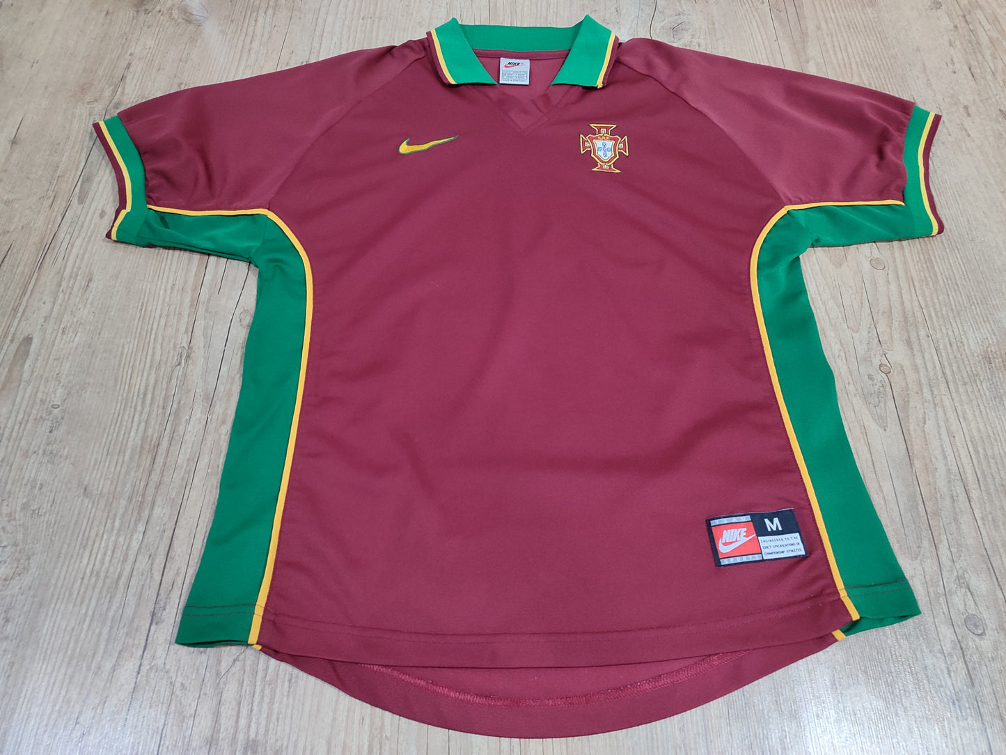 Beautiful and rare Portugal national team shirt - 1997/1998