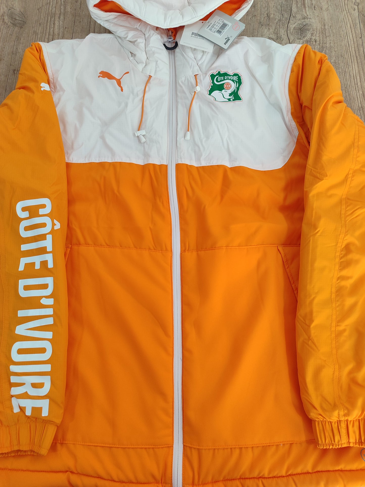 Raro e Espetacular Agasalho Costa Do Marfim - Puma - Modelo Jogador - Novo
