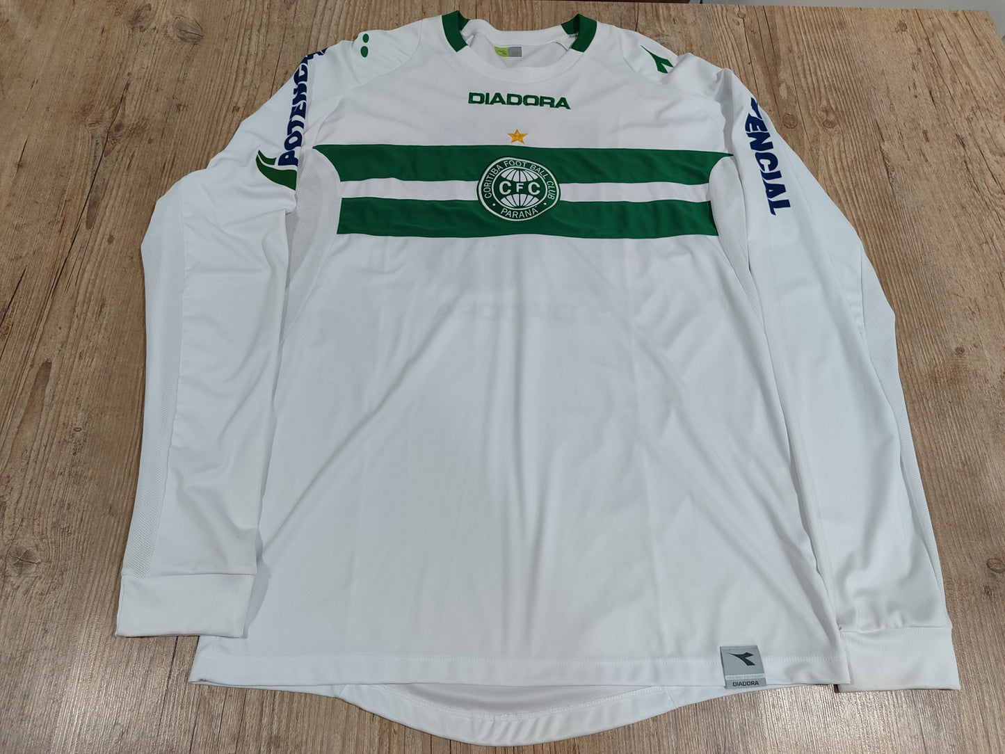 Rara e Linda Camisa Coritiba - De Jogo 2006 - Mangas Longas