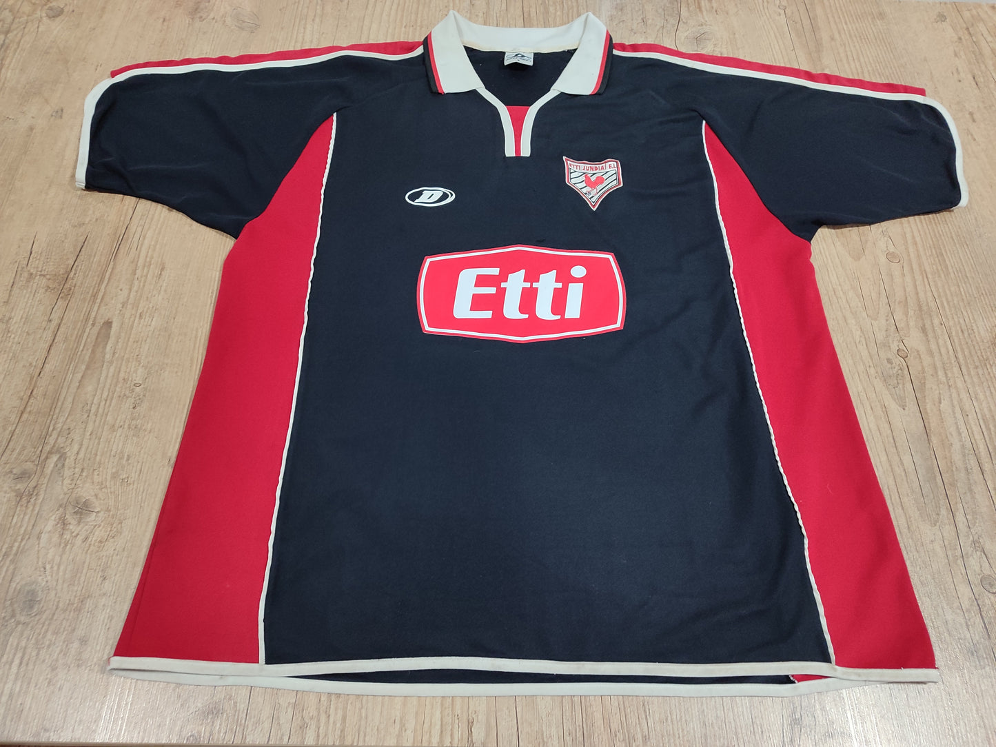 Raríssima Camisa Paulista De Jundiaí - Etti Jundiaí - 3° Uniforme Campeão Brasileiro 2001