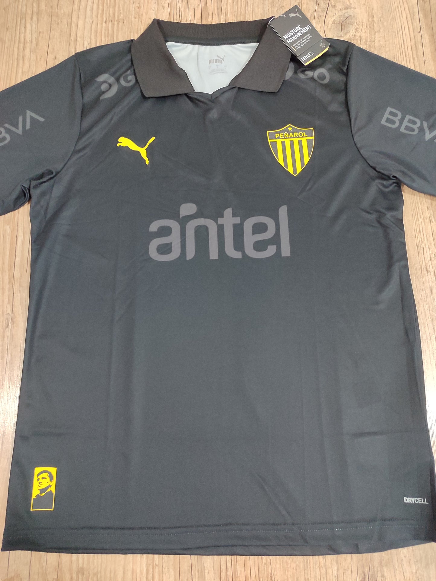 Espetacular Camisa do Peñarol - Edição Especial 132 Anos - Uruguay - Mazurkiewicz