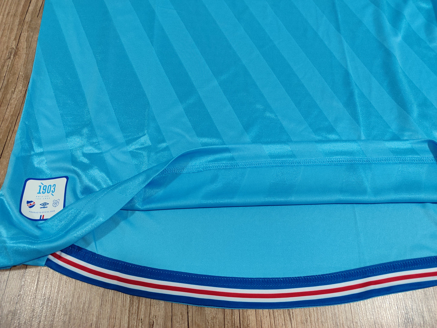 Espetacular Camisa do Nacional - Uruguay - 120 Anos Nacional 3 x 2 Argentina - Escudo Reflexivo