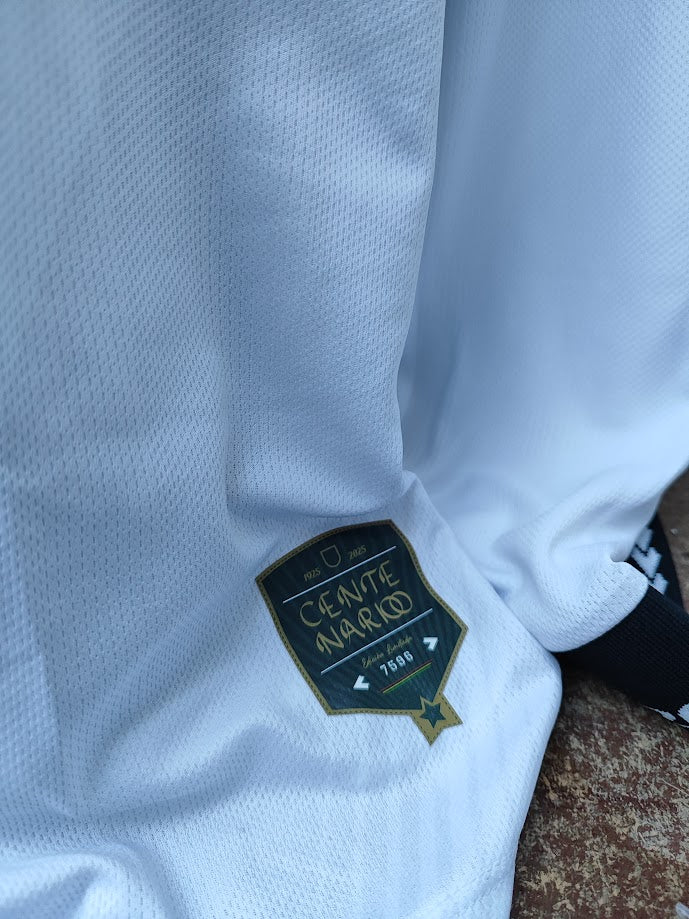 Bolivia 100 anos away