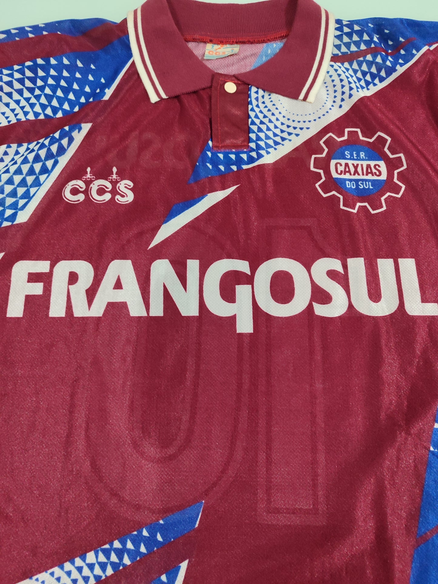 Linda Camisa do Caxias - Anos 90 - Em Pinturas - Usada em Jogo