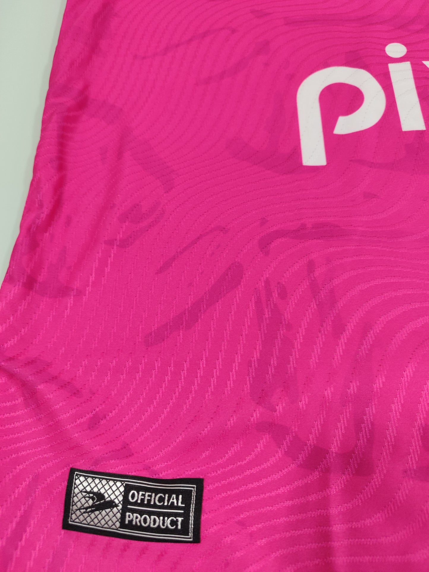 Linda e Rara Camisa do Paranoá - Edição Especial Mês da Mulher - Jogo Único!