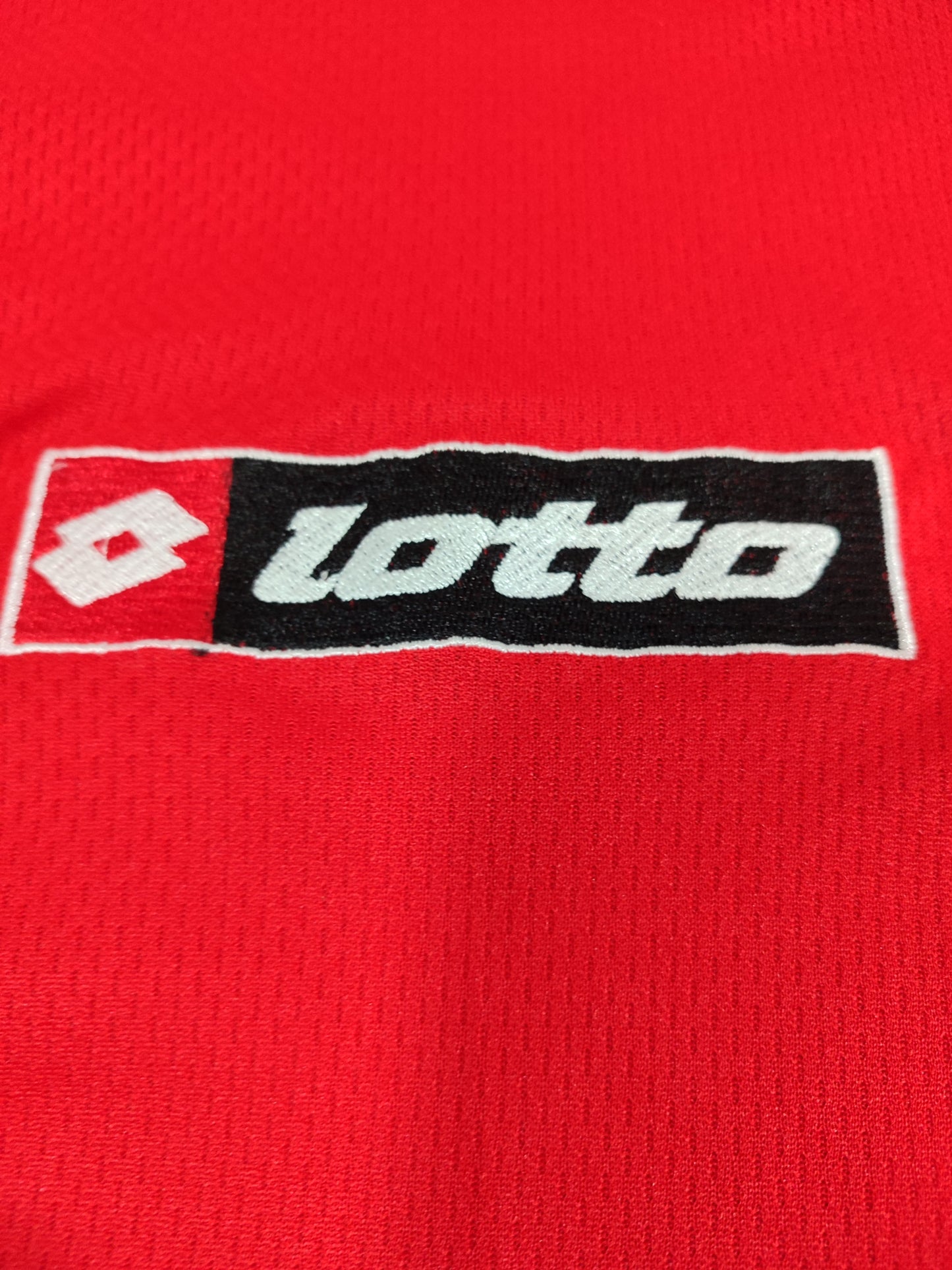 Raridade - Portuguesa - 2000/2001 - Lotto - Usada em Jogo - em Pinturas