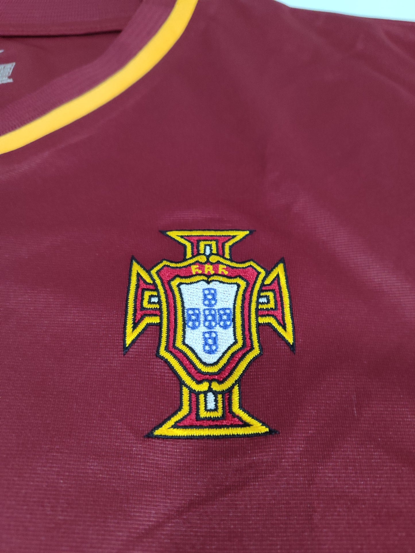 Espetacular e Rara Camisa de Portugal - Euro 2000 - Paulo Bento