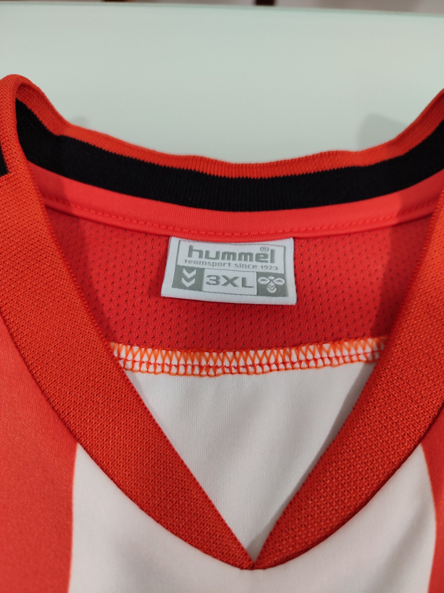 Raríssima Camisa Gyeongnam - Coréia Do Sul - Usada Em Jogo
