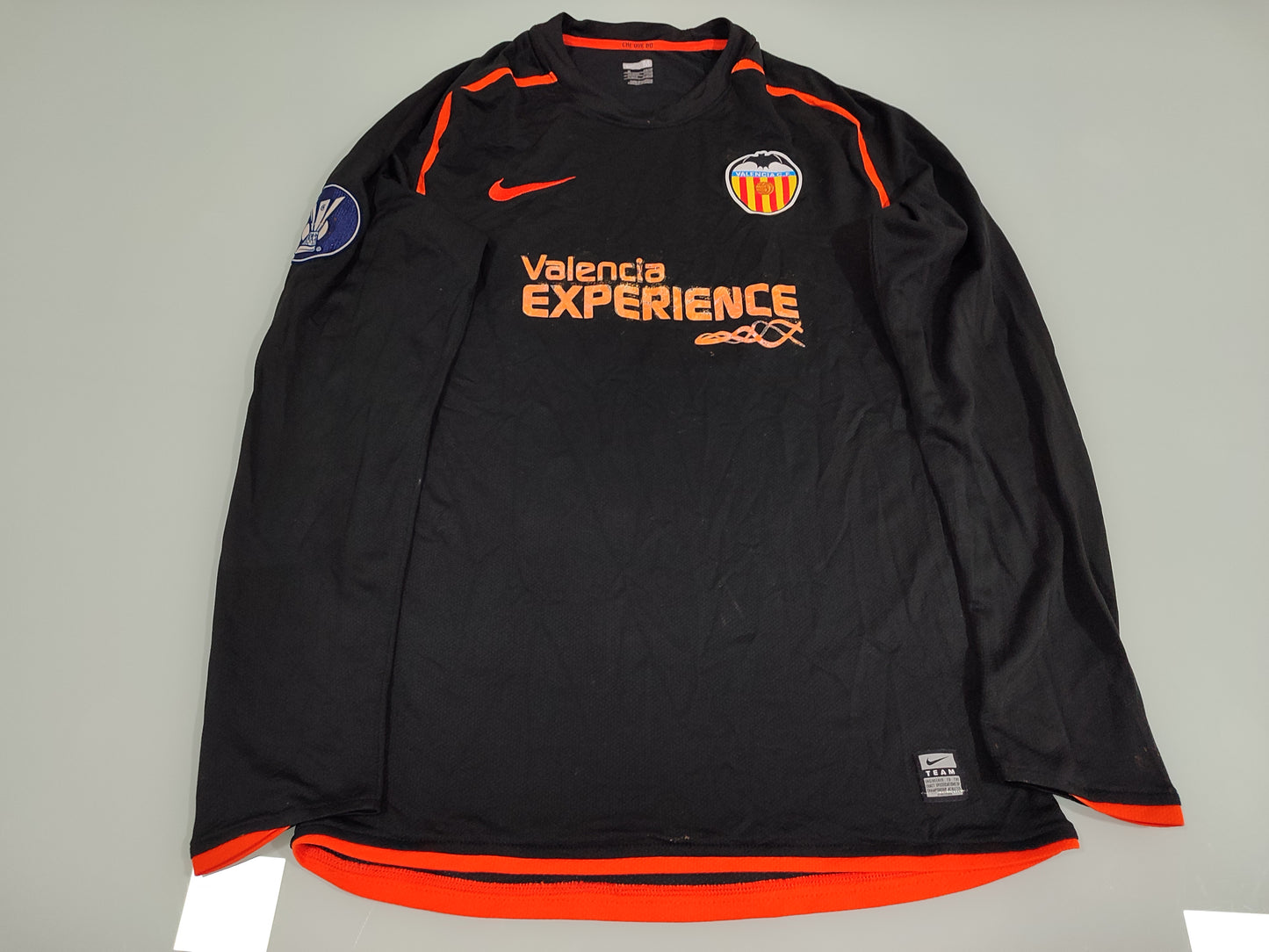Rara Camisa - Valencia - Espanha - Mangas Longas - De Jogo UEFA!