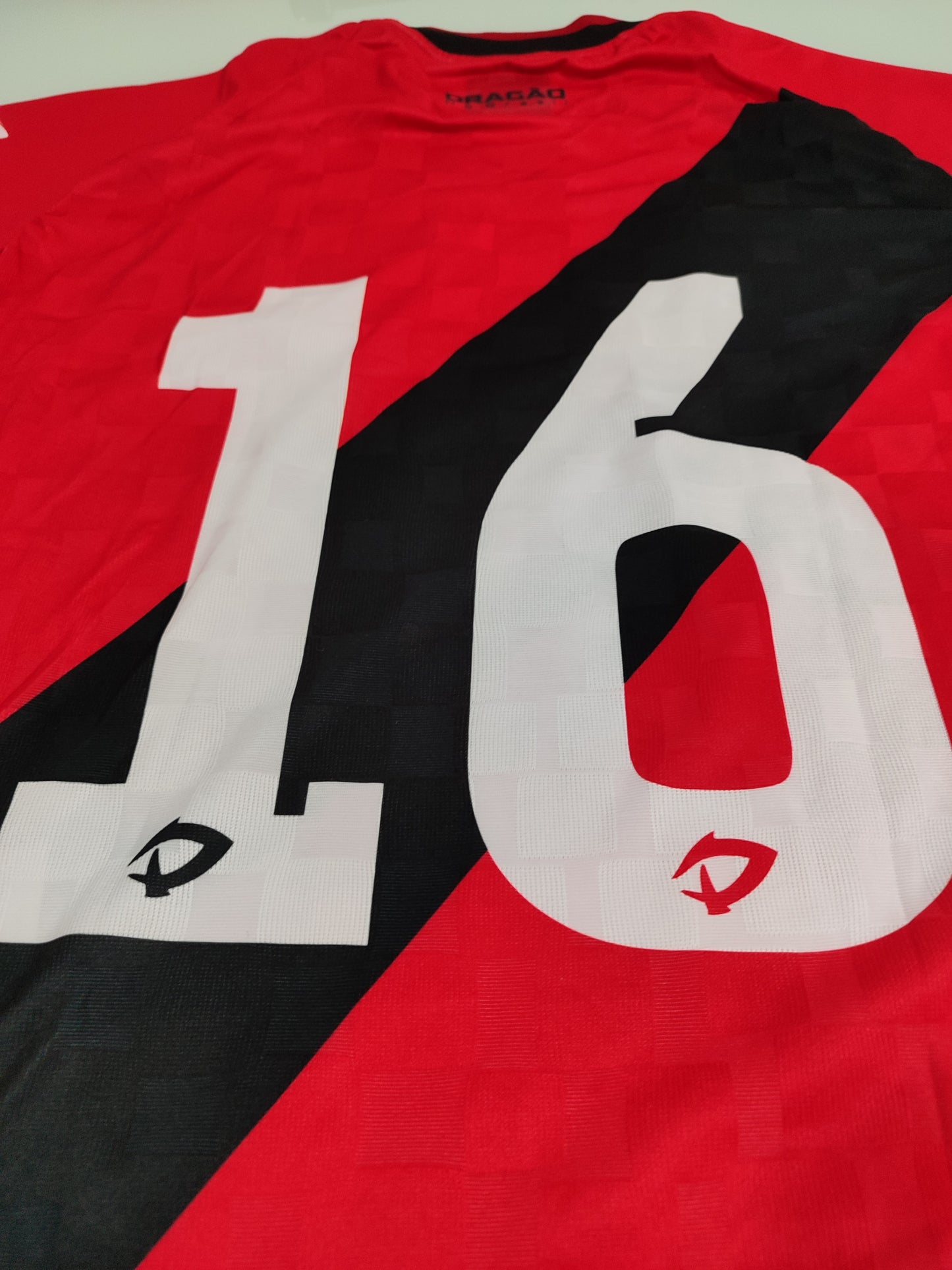 Bela Camisa do Atlético Goianiense - Uniforme 1 -  Preparada pra Jogo