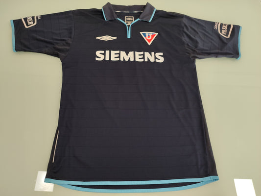 Clássica Camisa da LDU Quito Equador - Umbro - Usada em Jogo - Anos 2000