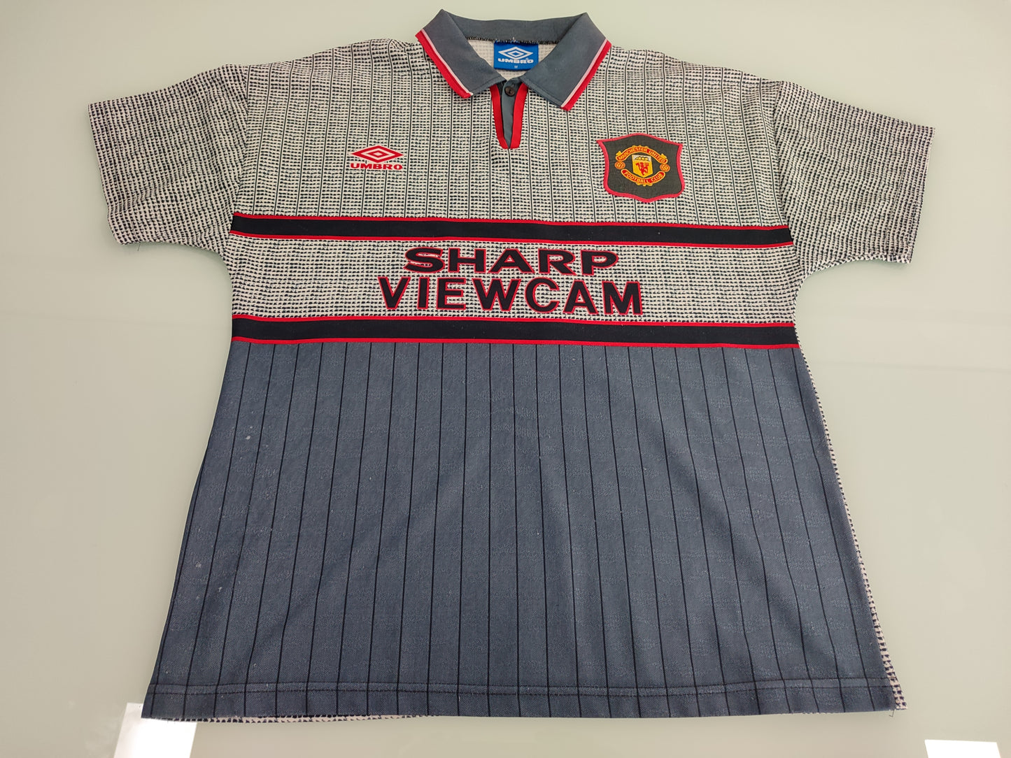 Raríssima Camisa do Manchester United - Clássica Umbro - 1995/1996