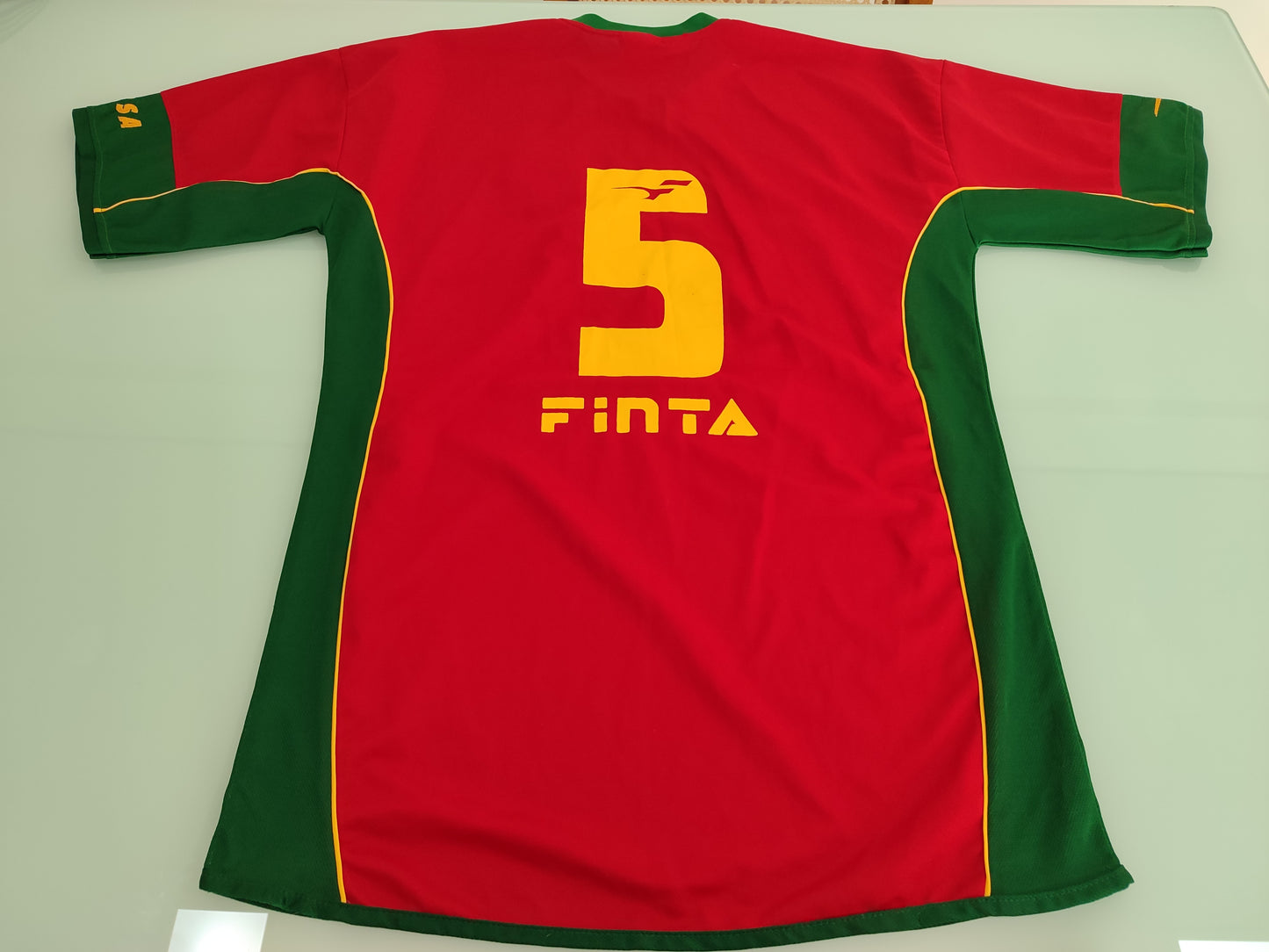 Sensacional Camisa da Portuguesa - Finta Anos 2000 - de Jogo - Capitão