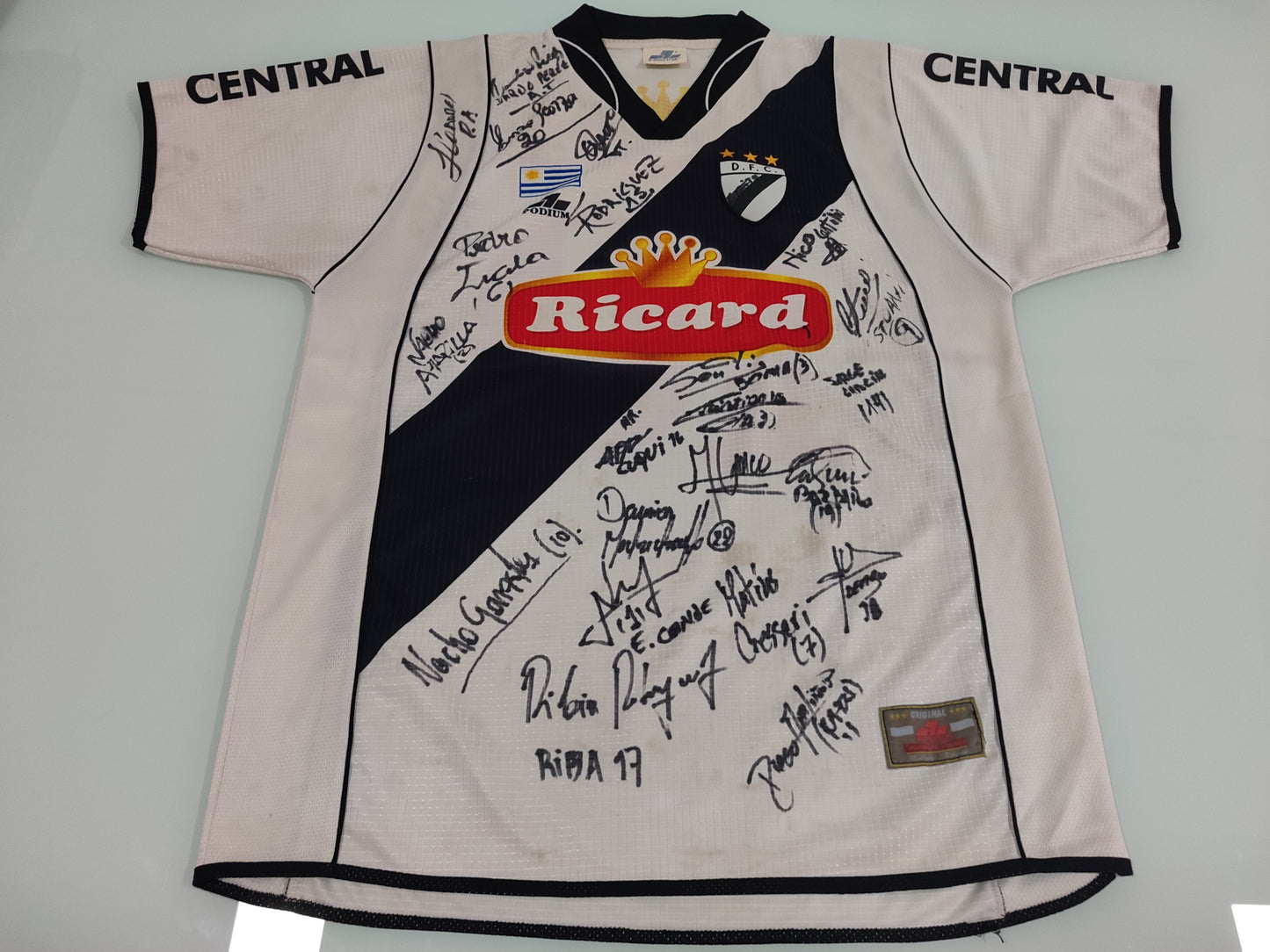 Espetacular Camisa do Danubio - 2006/2007 - Campeão Uruguayo - Nacho González - de Jogo - de Coleção!