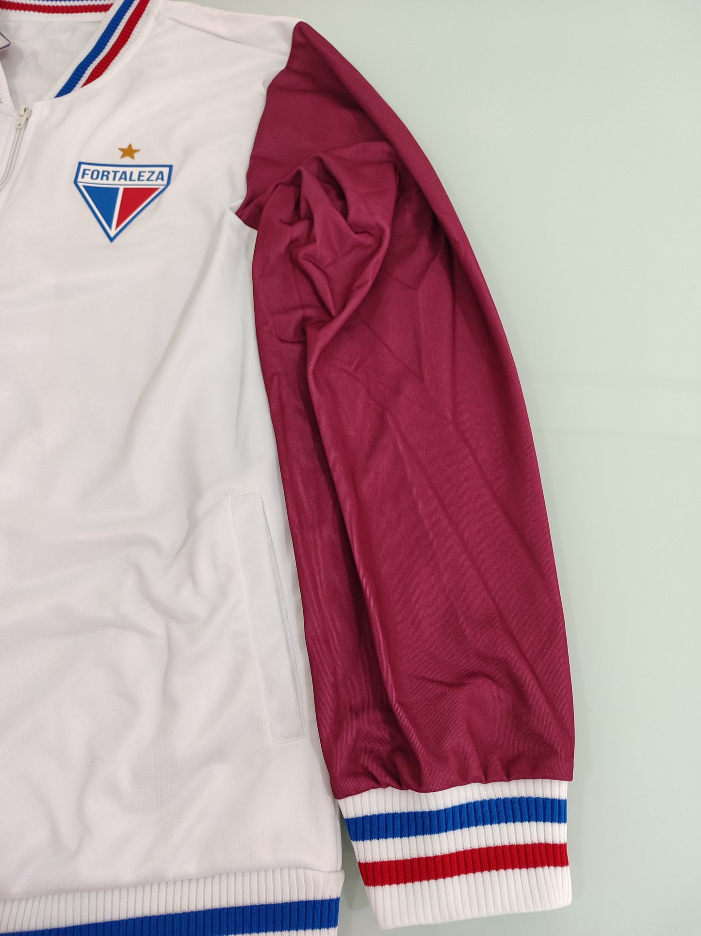Espetacular - Fortaleza - Agasalho – 2024/2025 - Modelo Player