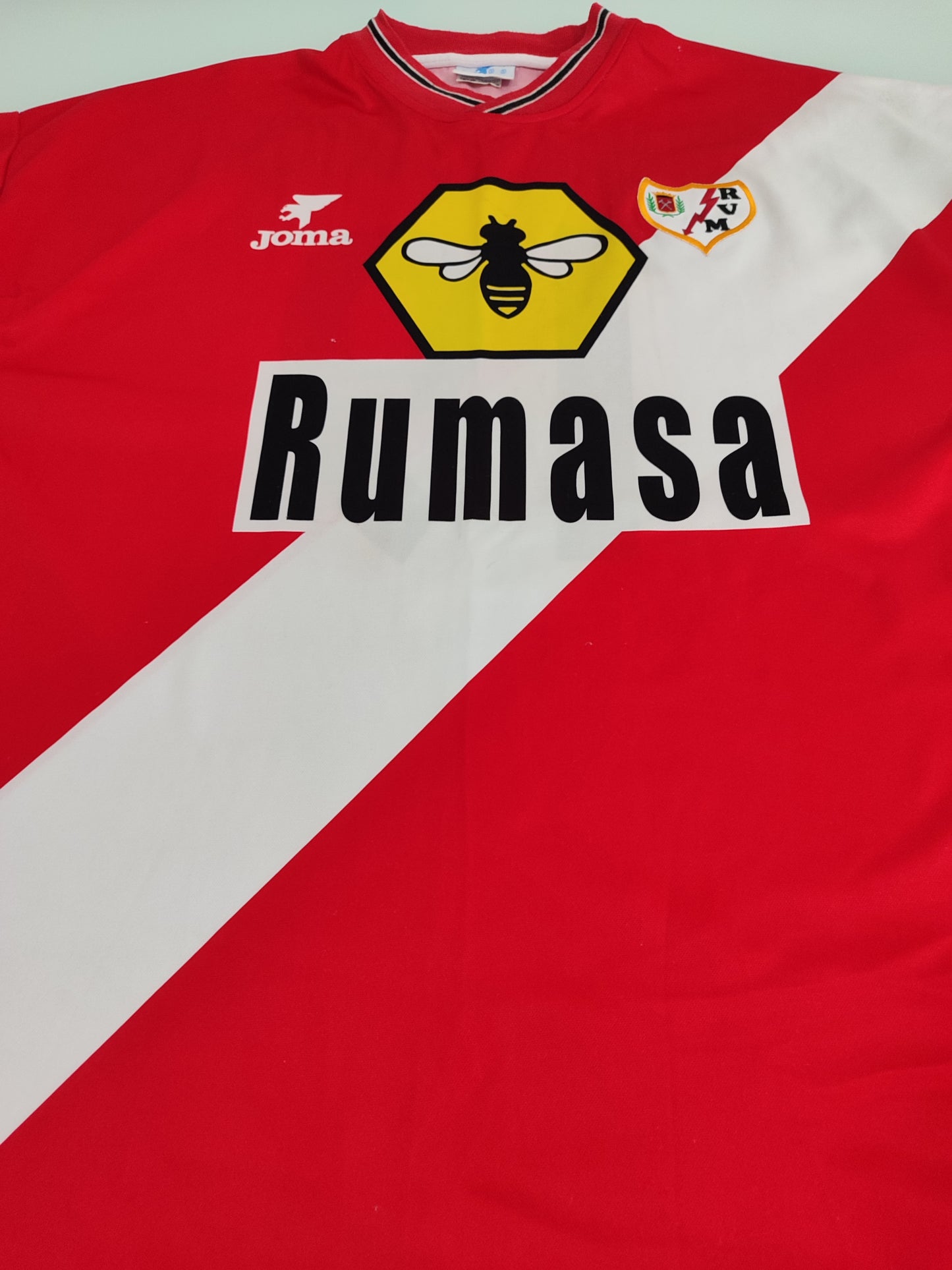 Sensacional - Camisa Antiga Rayo Vallecano - Patrocínio Abelha - Usada Jogo - de Coleção!