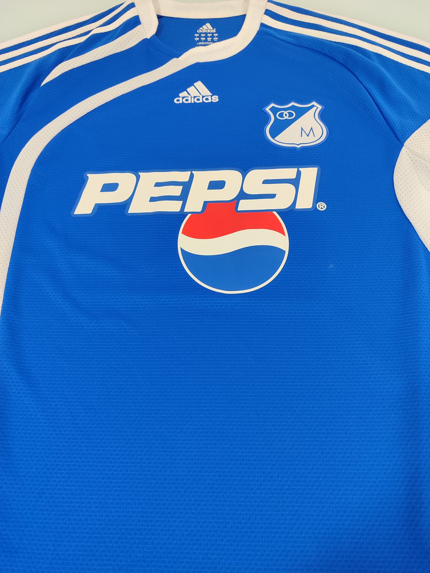 Linda Camisa - Millonarios - Colômbia - Gerardo Bedoya - Coleção!
