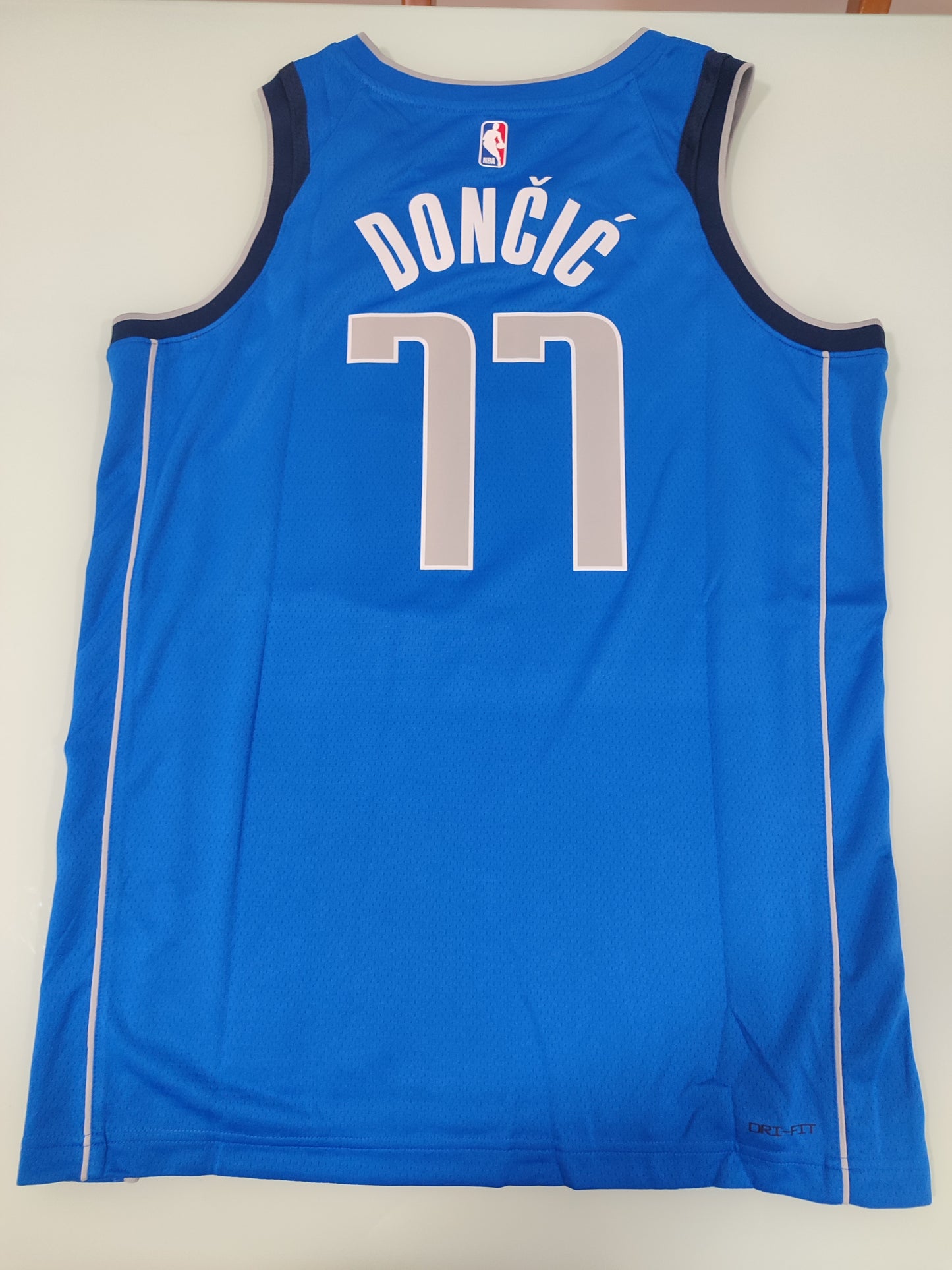 Especial NBA - Camisa Dallas Mavericks - Nike Icon Edition - Luka Doncic - Estoque Raro!