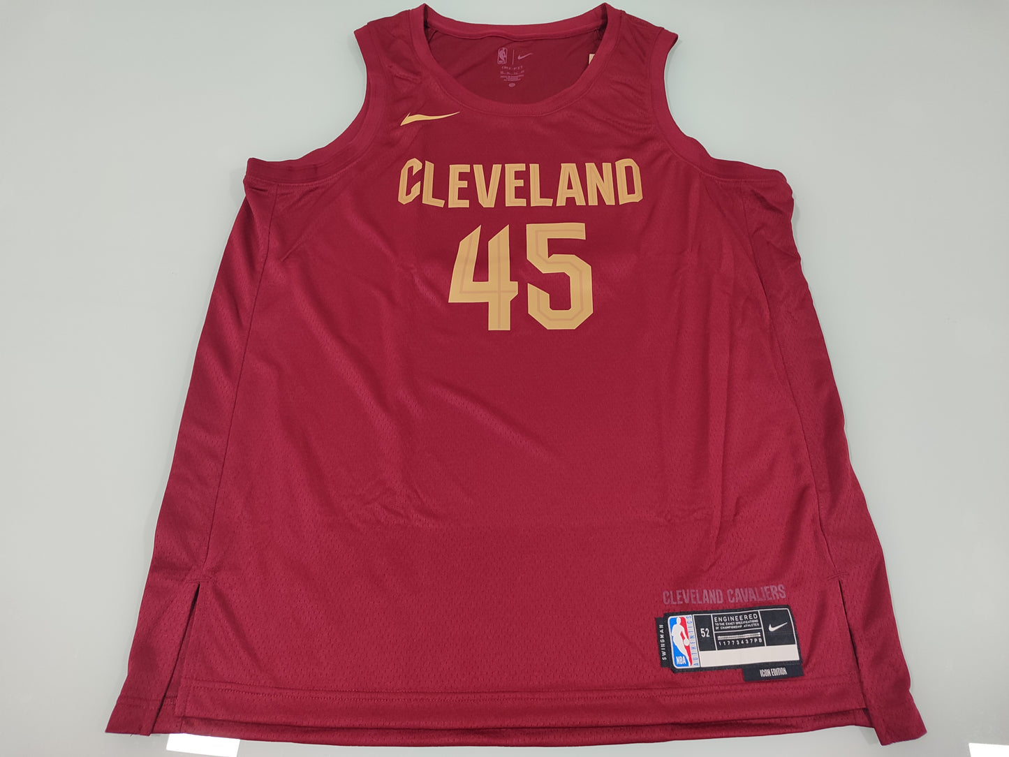 Especial NBA - Camisa Cleveland Cavaliers - Nike Icon Edition - Donovan Mitchell - Estoque Raro!