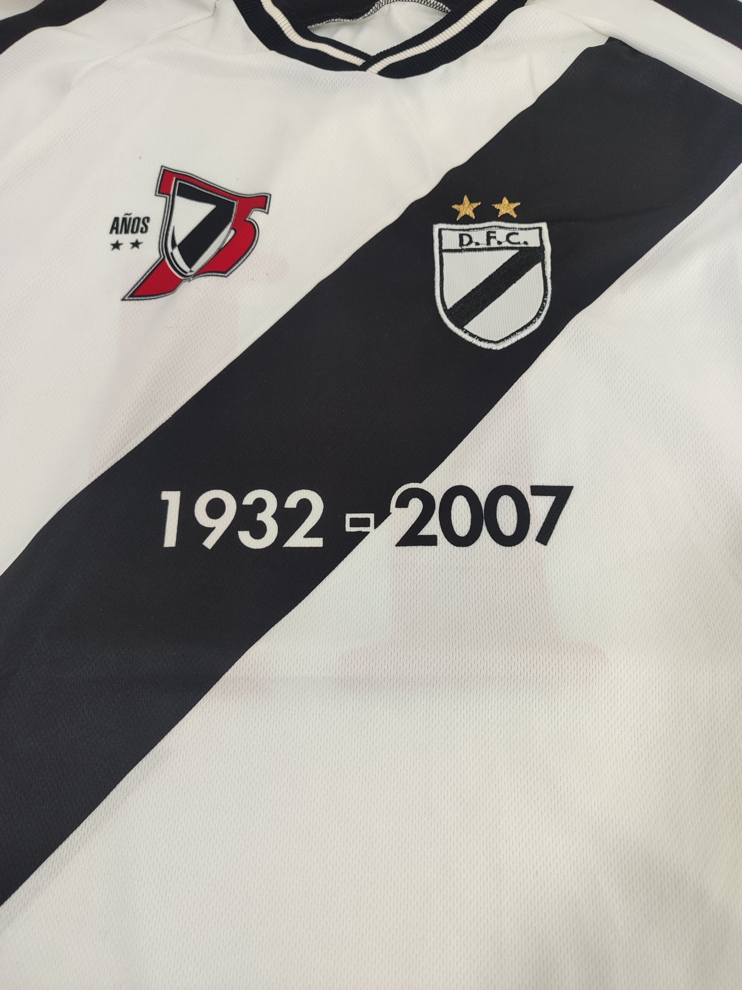 Raridade do Uruguai! Danubio - Edição Especial 75 Anos - de Coleção!