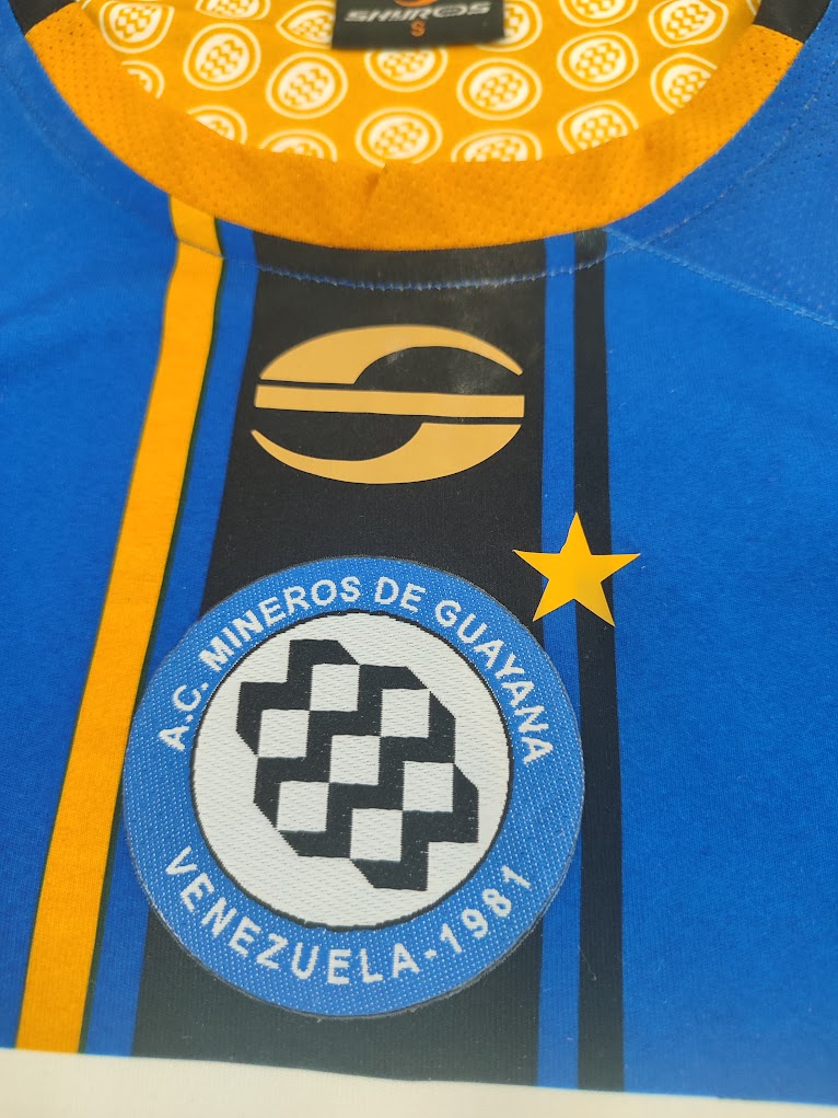 Mineros de Guayana – Home – 2012-13 #18 Alejandro Guerra