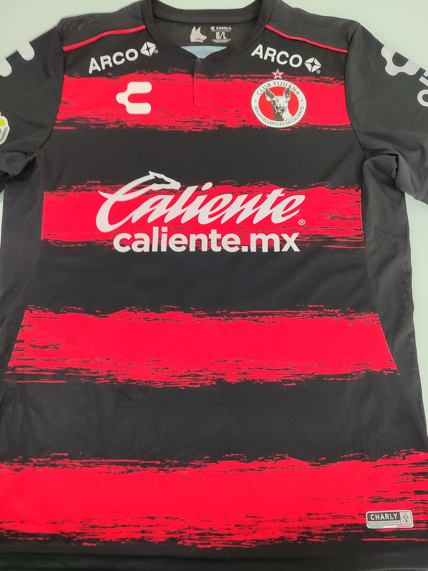 Xolos de Tijuana - México - 2018/2019 · Modelo Player · #8 Ignacio Rivero