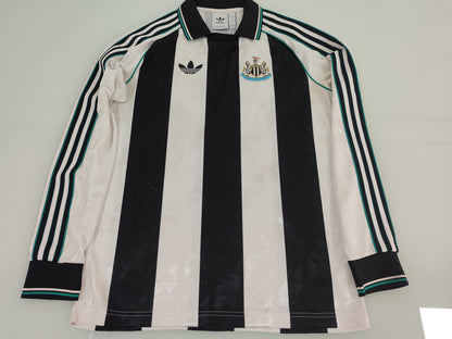 Newcastle - Inglaterra - Adidas Originals - Manga Longa - Esgotada nas Lojas!