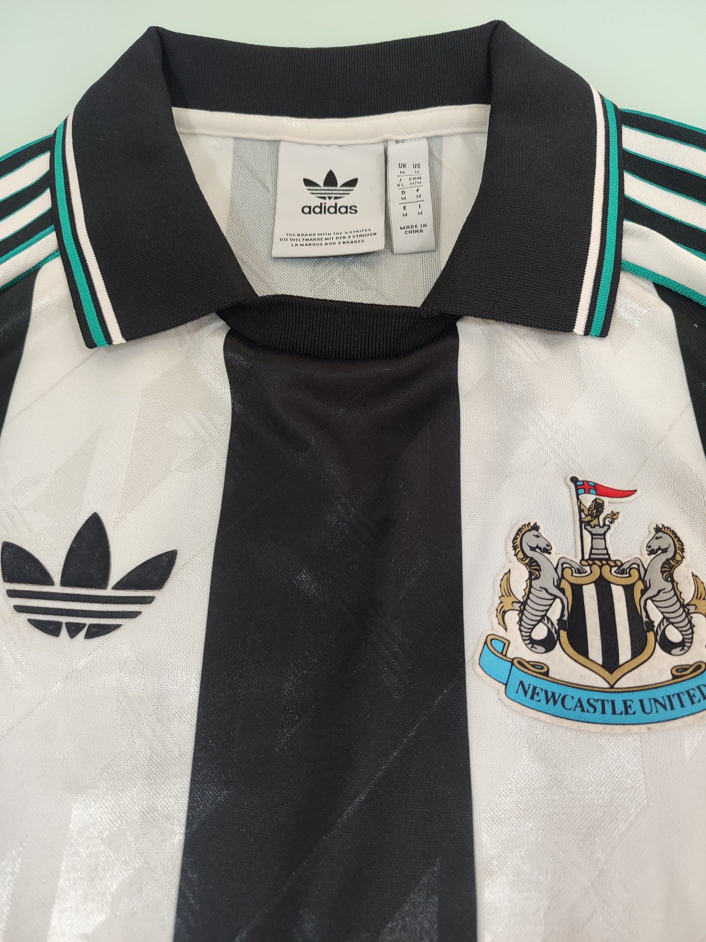 Newcastle - Inglaterra - Adidas Originals - Manga Longa - Esgotada nas Lojas!