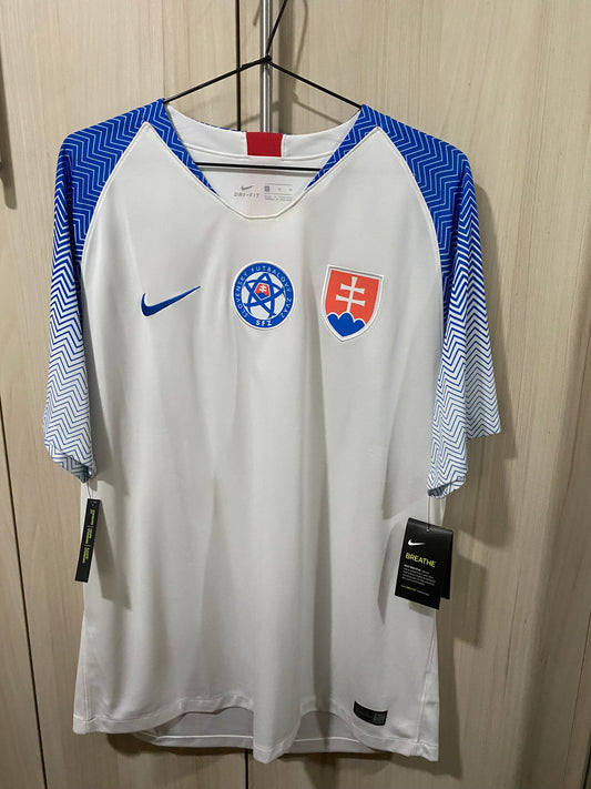Eslováquia Away 2018