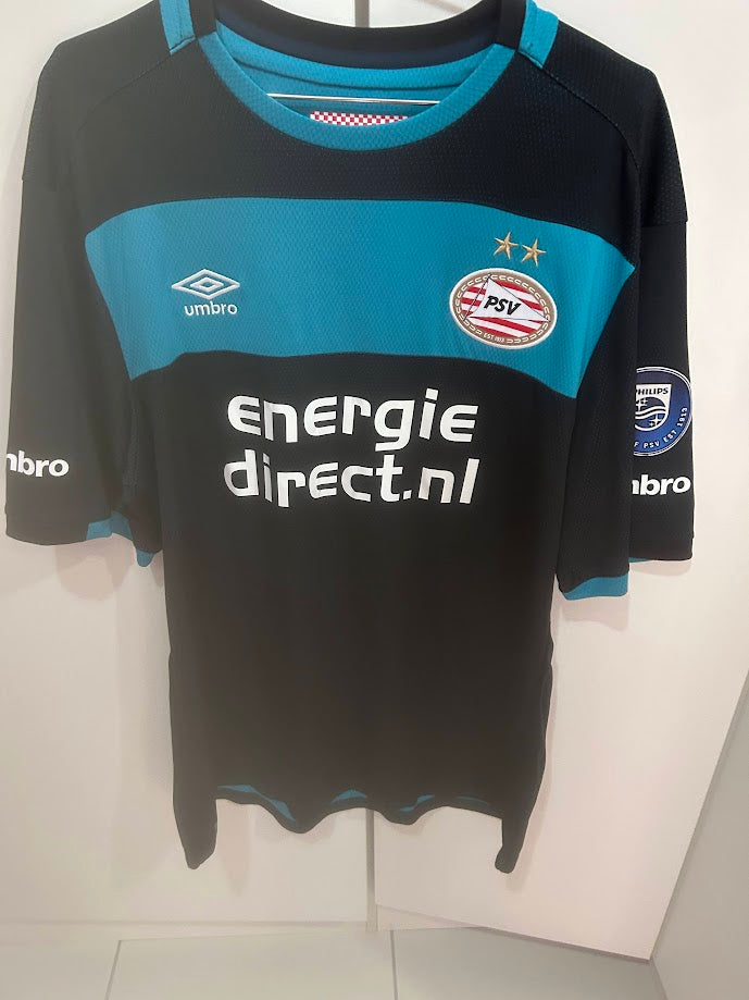 PSV EINDHOVEN AWAY 16/17