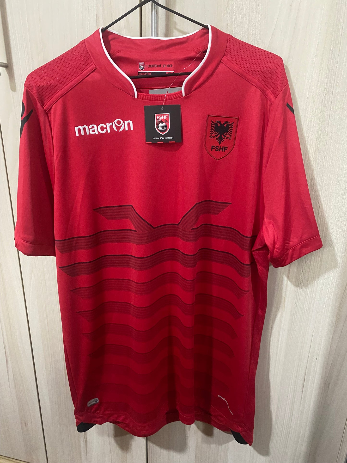 Camisa Albânia Home 2016 – 2GG
