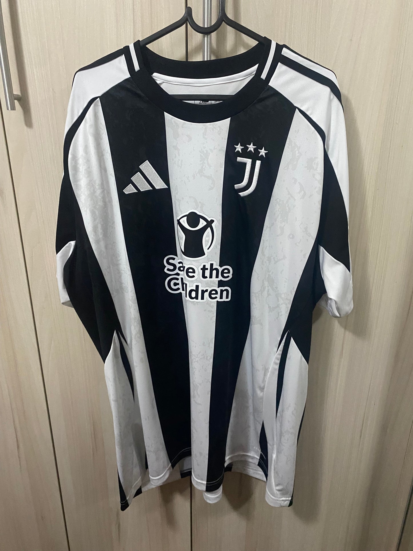 Camisa Juventus Home 2024 Yıldız #10 Adidas