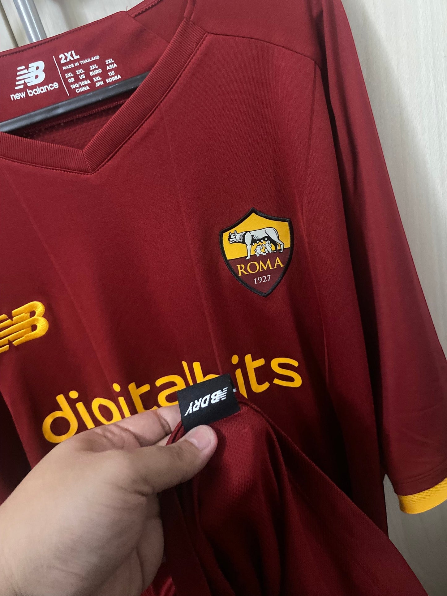 Camisa Roma Home 2021 M. Viña #17 New Balance