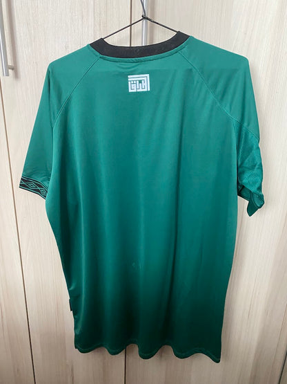 Camisa Iraque Home 2022 Umbro – Nova com Etiqueta – Tamanho 2GG