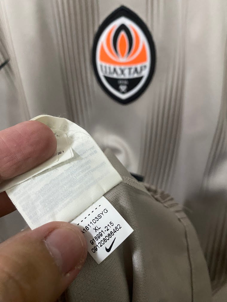 Camisa Shakhtar Donetsk Away 2018/19 Nike #27 Maycon – Ucrânia
