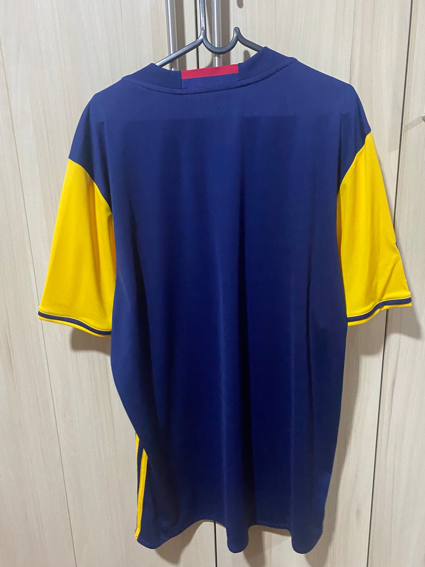 New York Red Bulls 2016 Away Shirt - XL (58x78 cm) - New with Tag