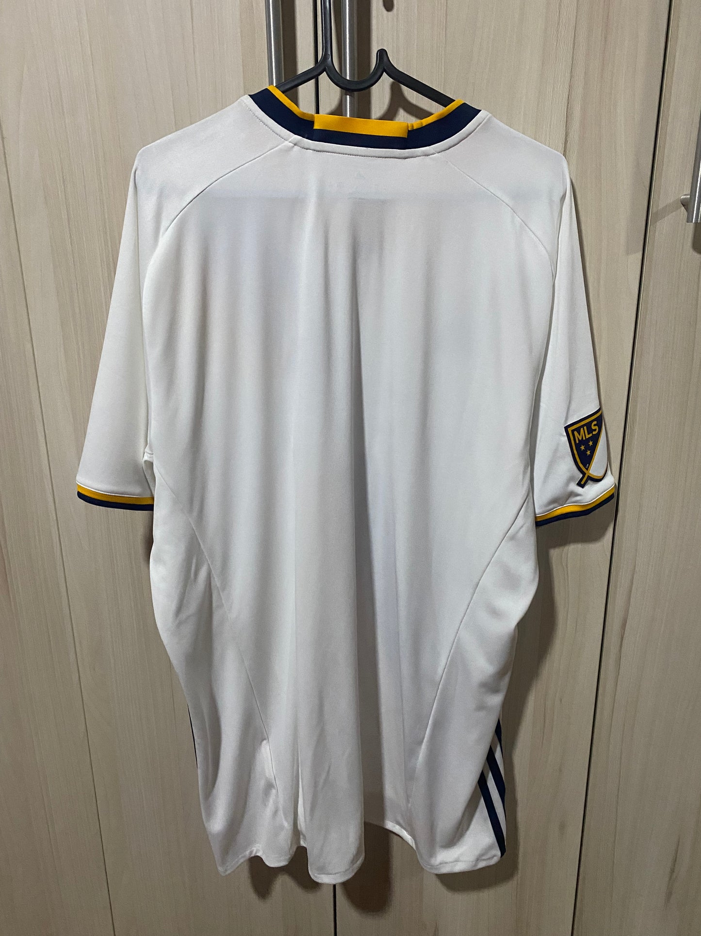 LA Galaxy 2017 Home Shirt - XL (58x78 cm) - New with Tag