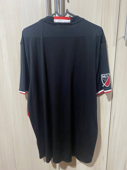 DC United 2016 Away Shirt - XL (58x78 cm) - New with Tag