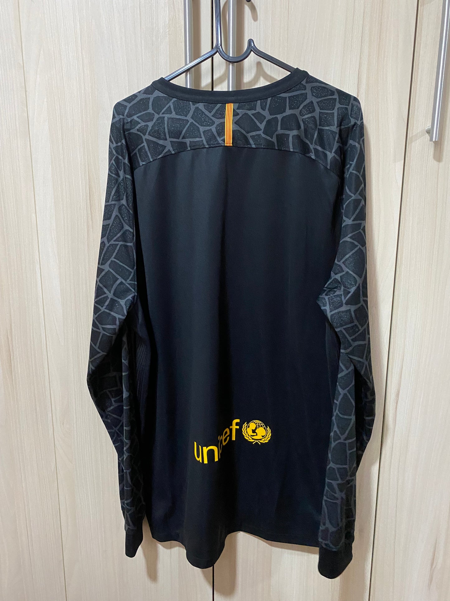 Nike FC Barcelona 2017-18 Goalkeeper GK Jersey