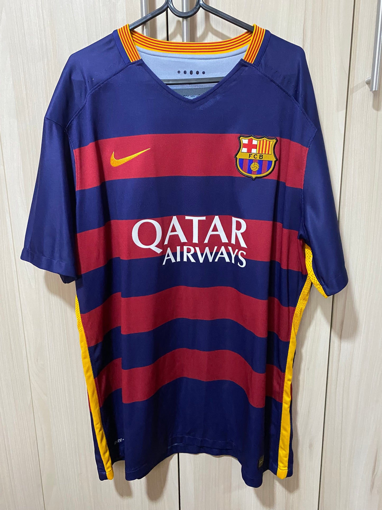 Barcelona Home 2015-2016 Neymar Shirt - Player Model